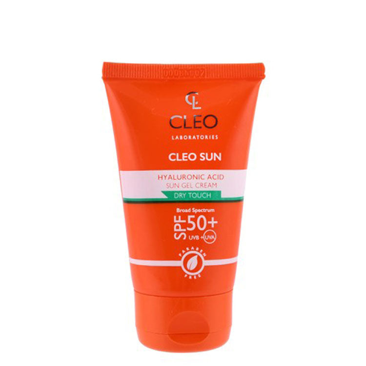 واقي الشمس المقاوم للماء من كليو صن، ذو الملمس الجاف، مع حمض الهيالورونيك، بعامل حماية من الشمس 50+ - خالٍ من البارابين، ولم يُختبر على الحيوانات